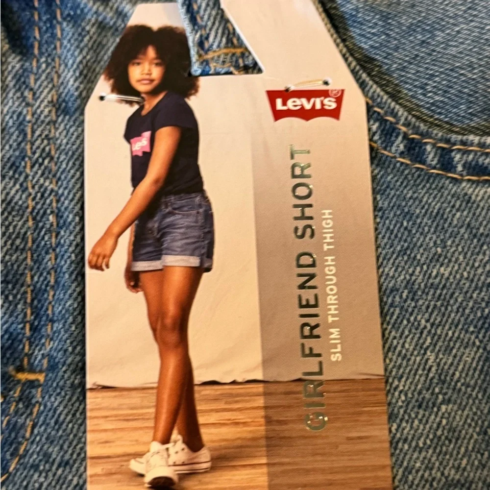 Levi’s Girls Girlfriend Denim Shorts Cuffed Adjustable Waist Size 14 NWT